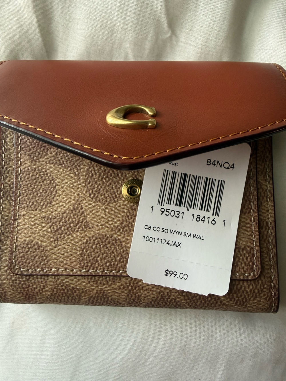 Coach Wyn Small Wallet in Colorblock Signature Canvas - Picture 9 of 12